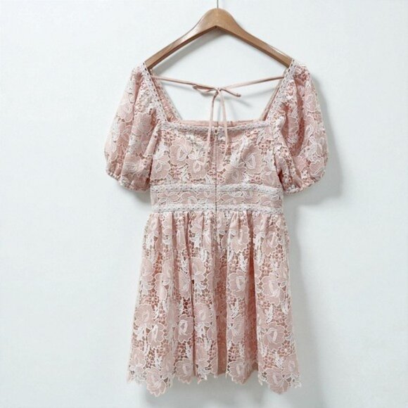 NWT Arose Studio Leah Puff Sleeve Square Neck Floral Lace Mini Dress Pink - Picture 4 of 6